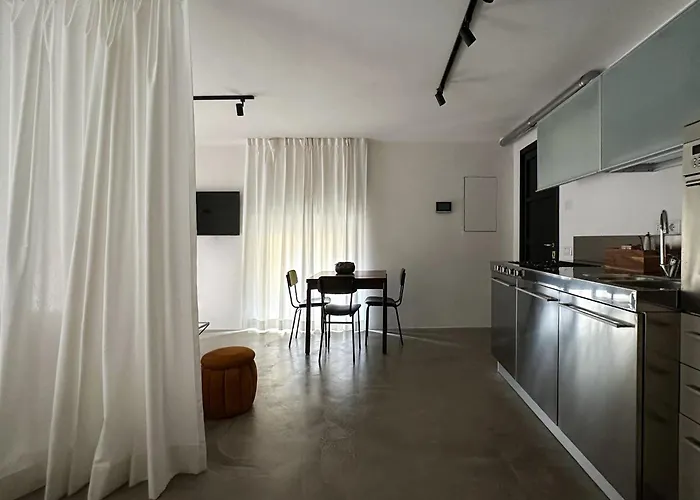 Mini Loft Couette-café Reggio d'Emilie